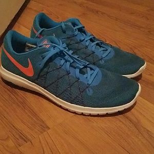 Nike Flex Fury 2 